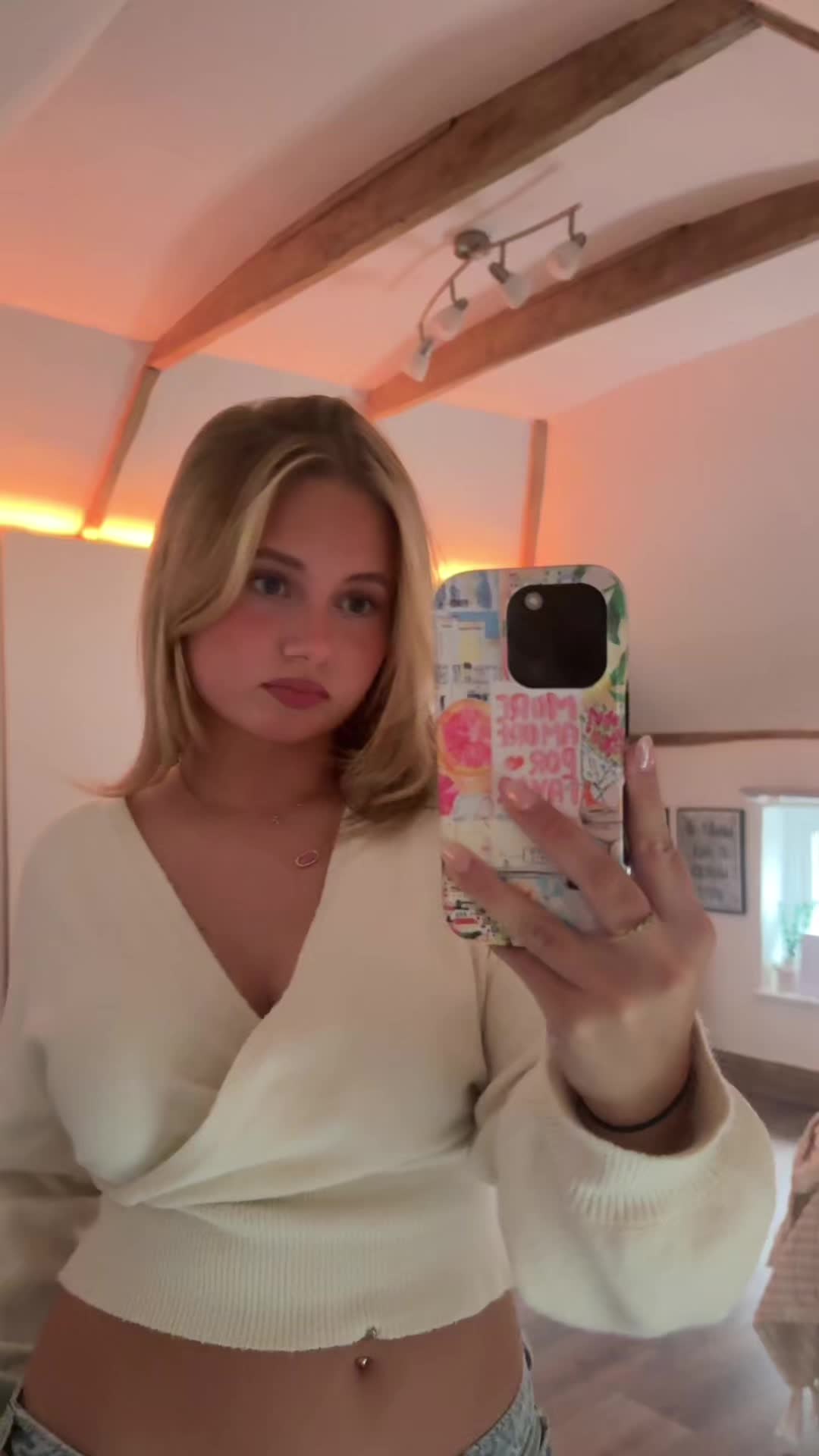 @t3ganhall