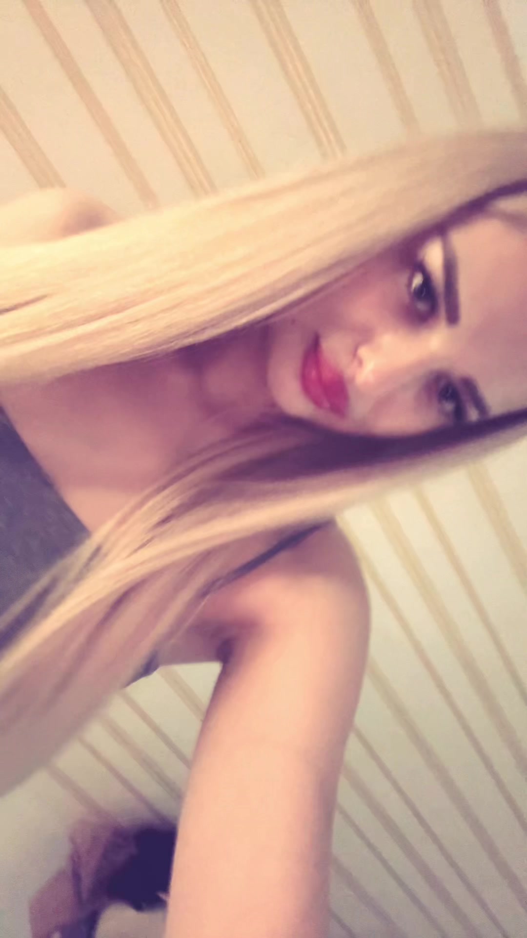 @karina_bloom_