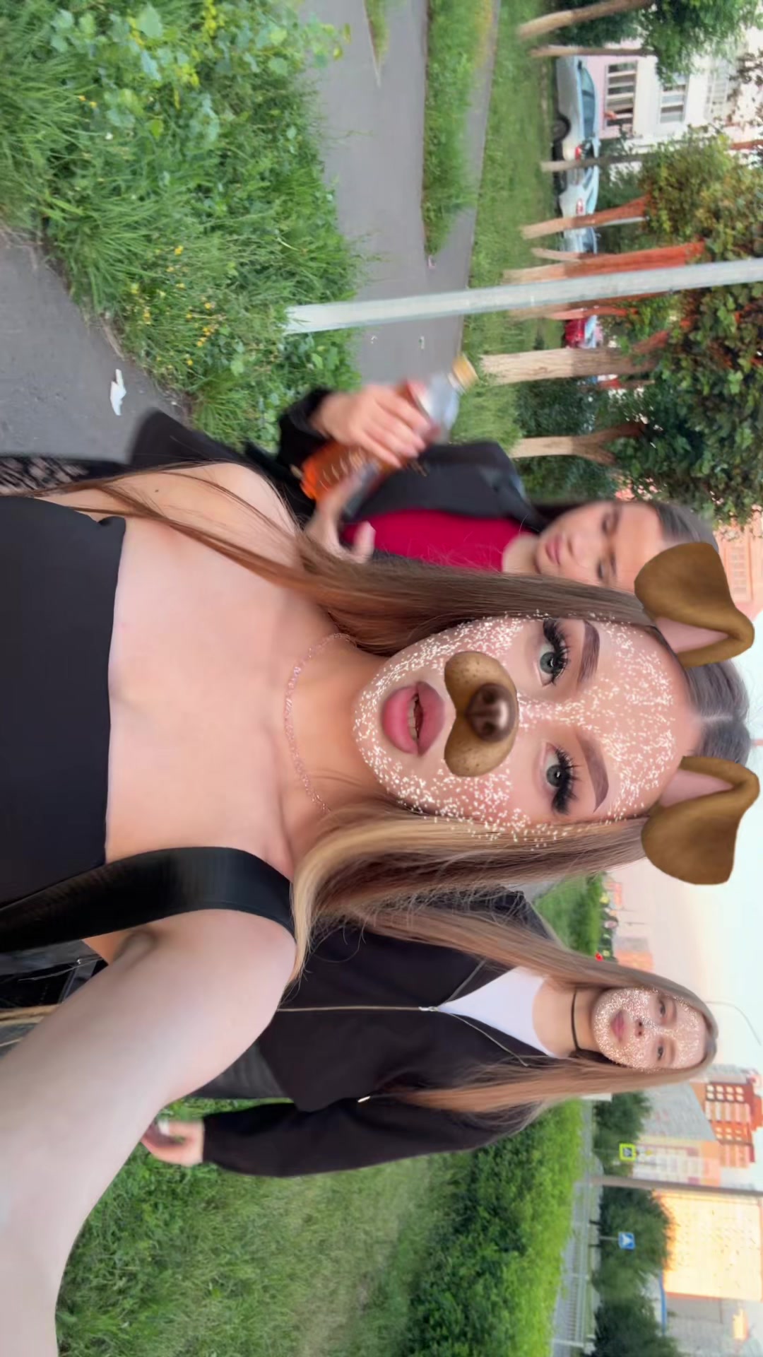 @elvina_27