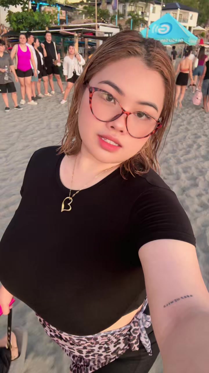 @RhochelleOcampo