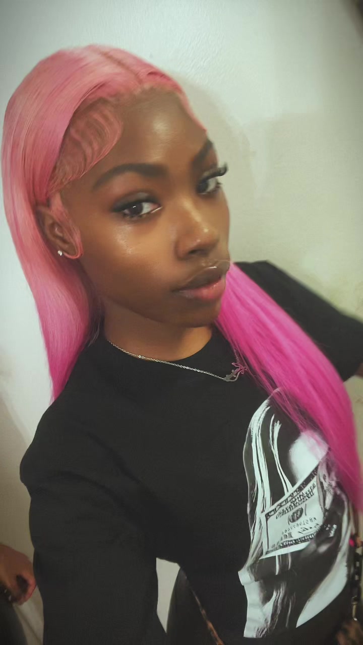 @_niyalatrice