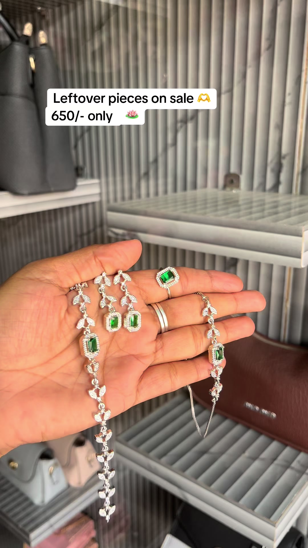 @DIPSHIKHA 🪔🪷✨( accessories )