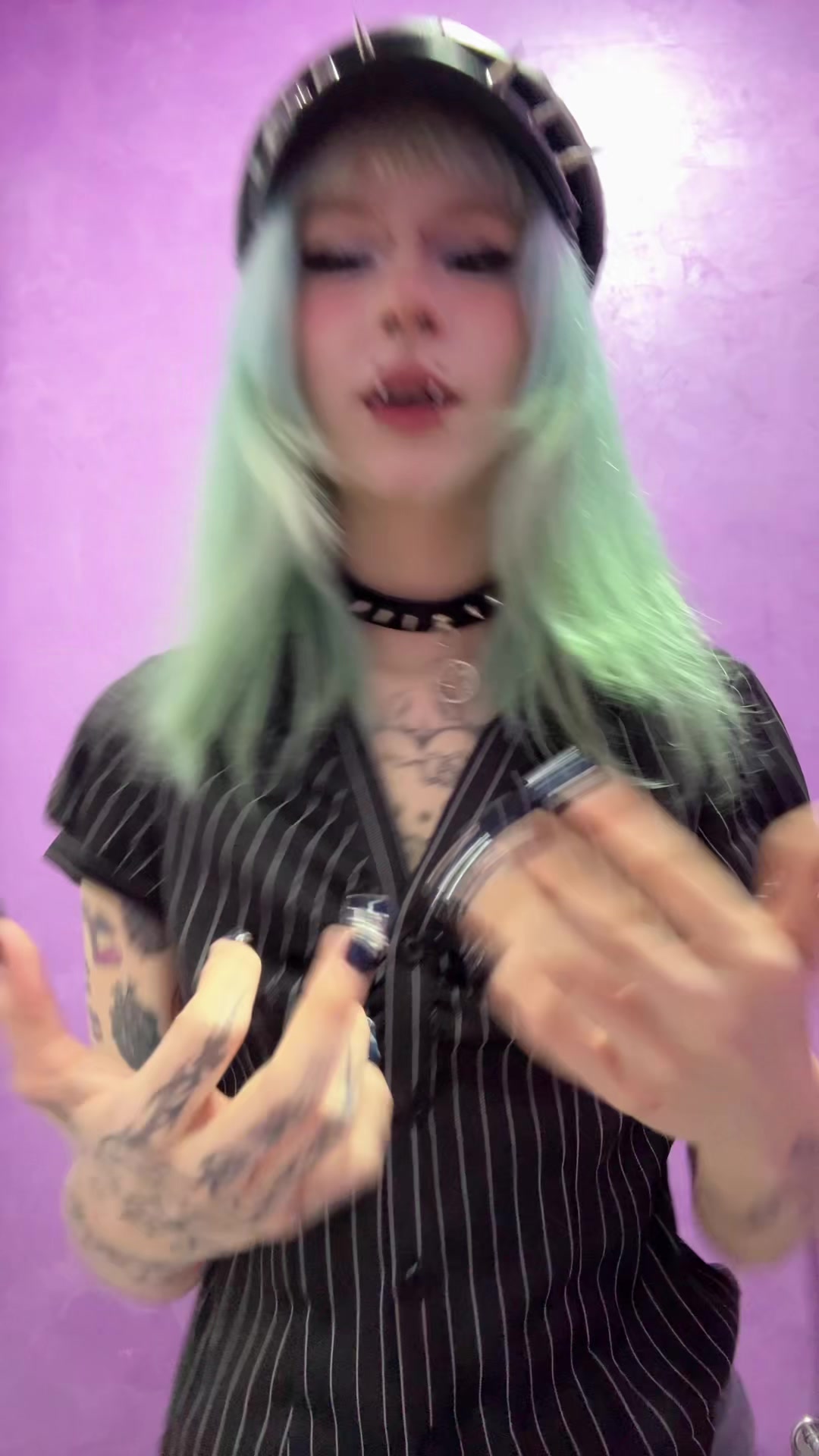 @lu