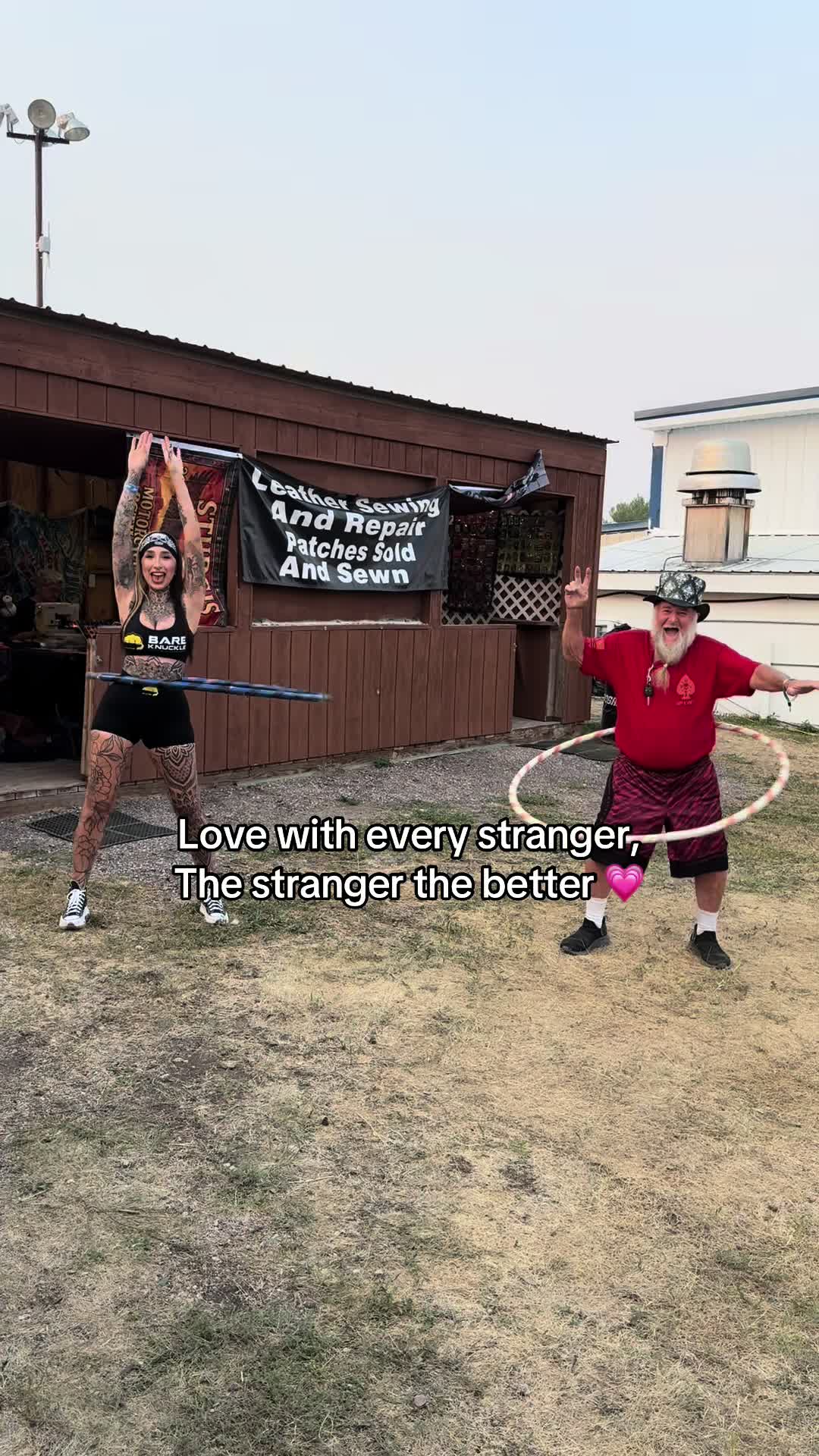 @Split_tongue_bri