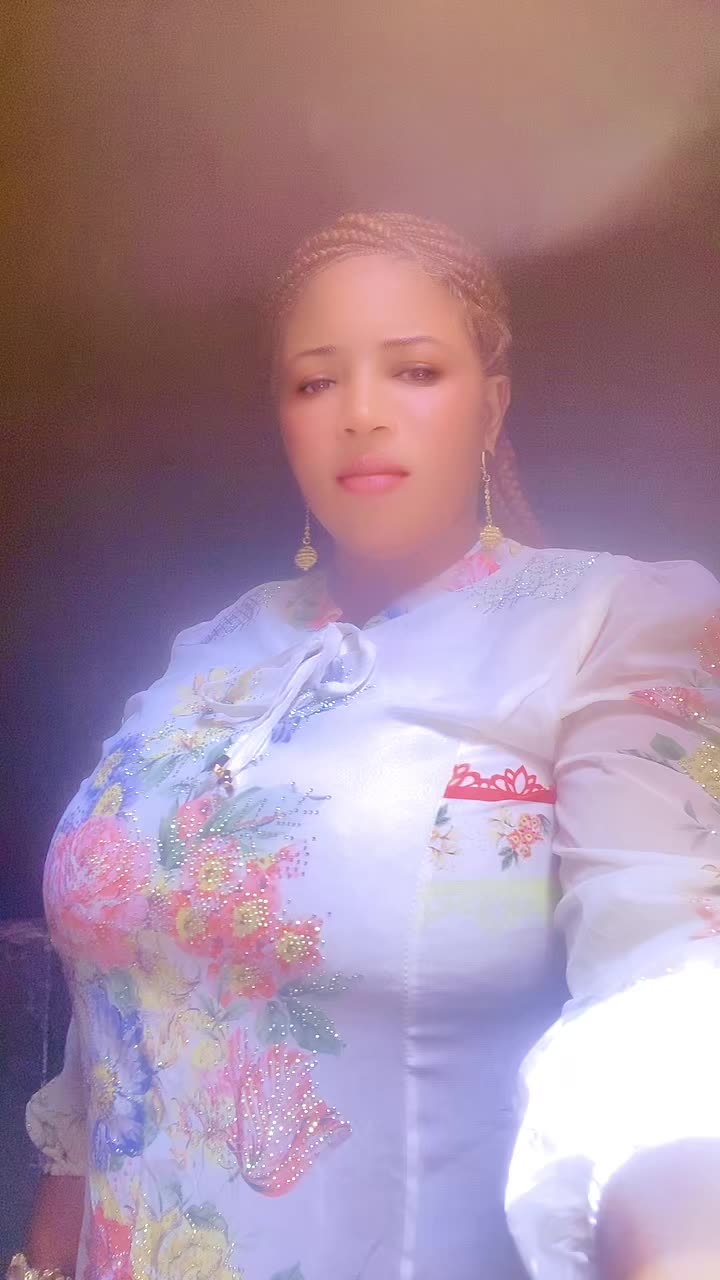 @Queen_Aduniade