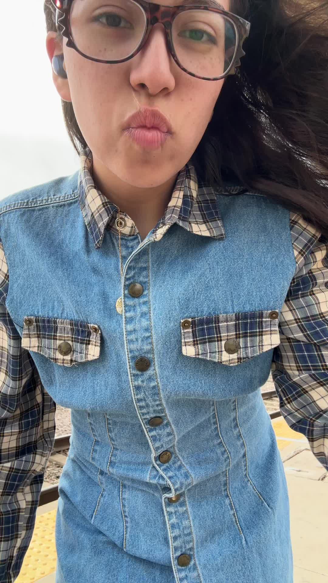 @MeralyJV
