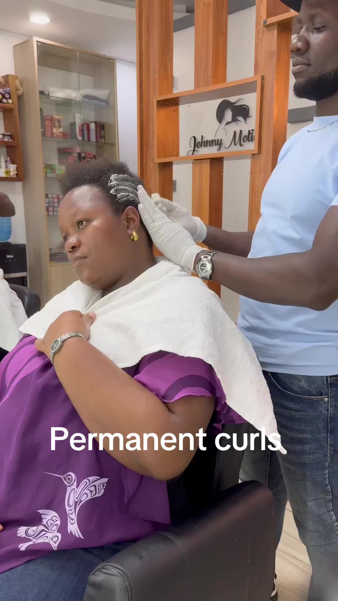 @johnnymotionssalon