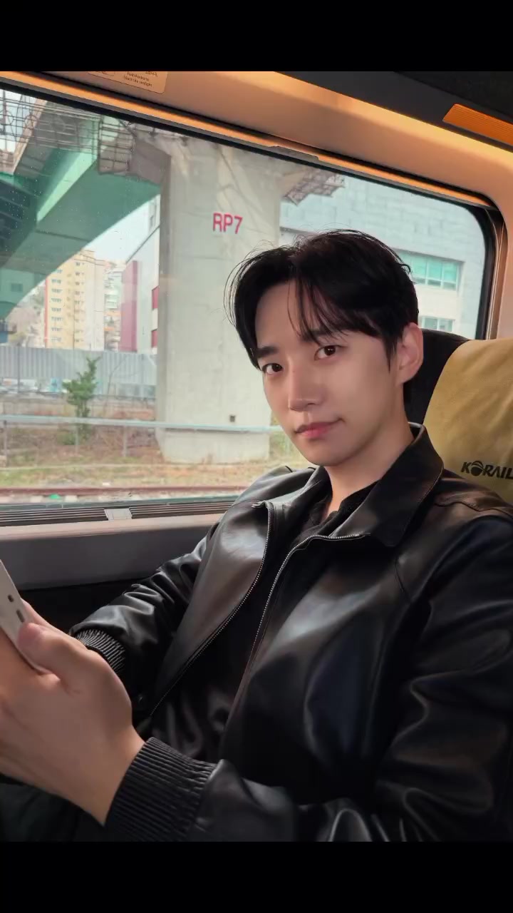 @JunhoYoona08