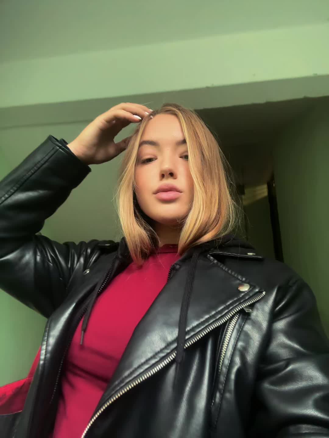 @ТГК: Анька?🪩