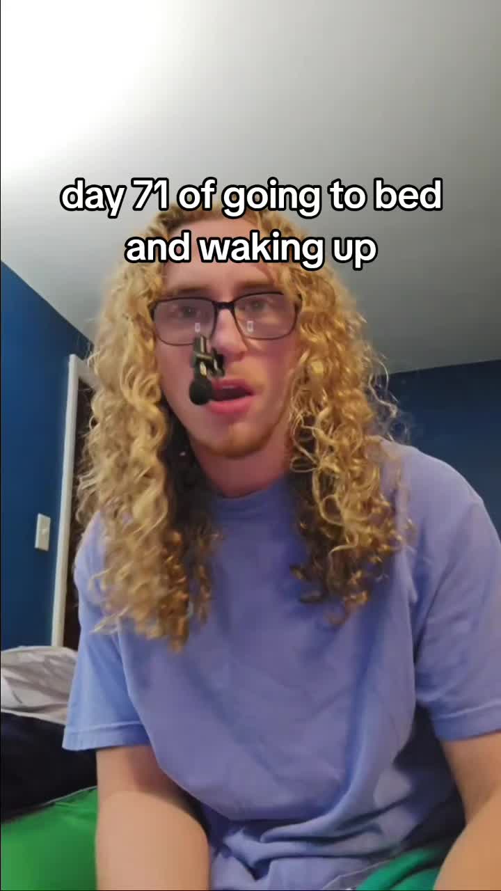 @GoldieGl0cks