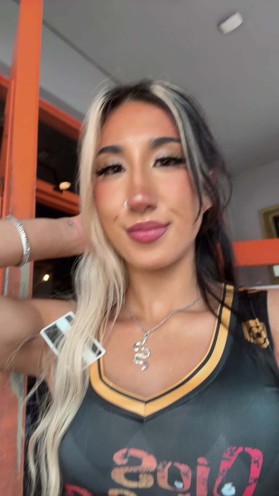 @victoriuhhh