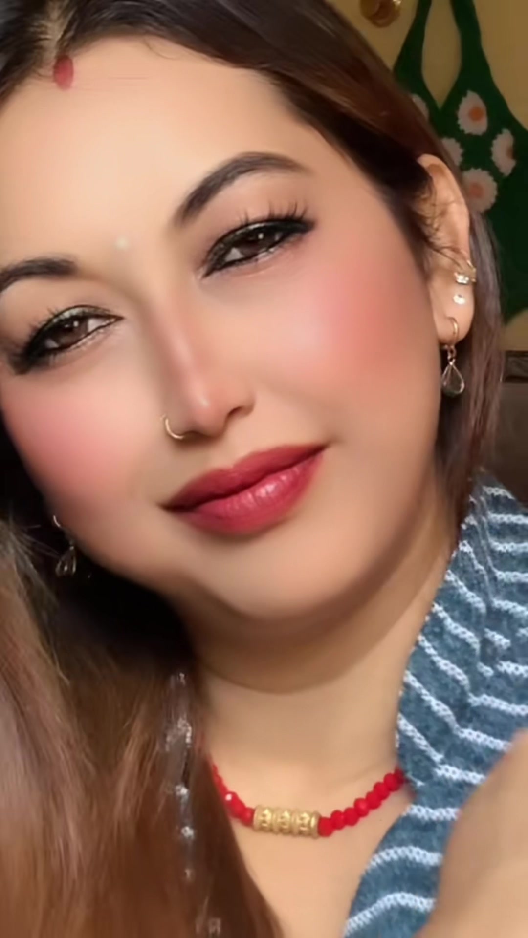 @Urmi