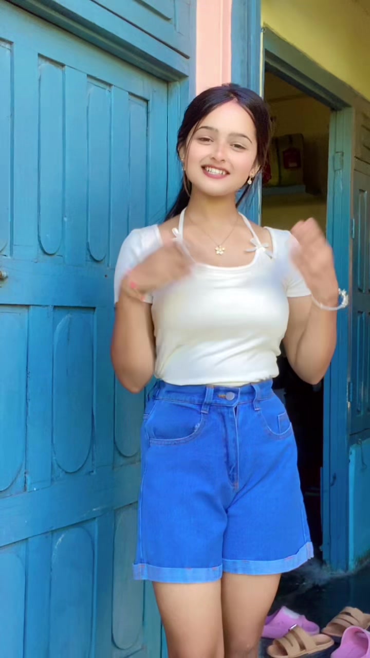 @Aaku❤️