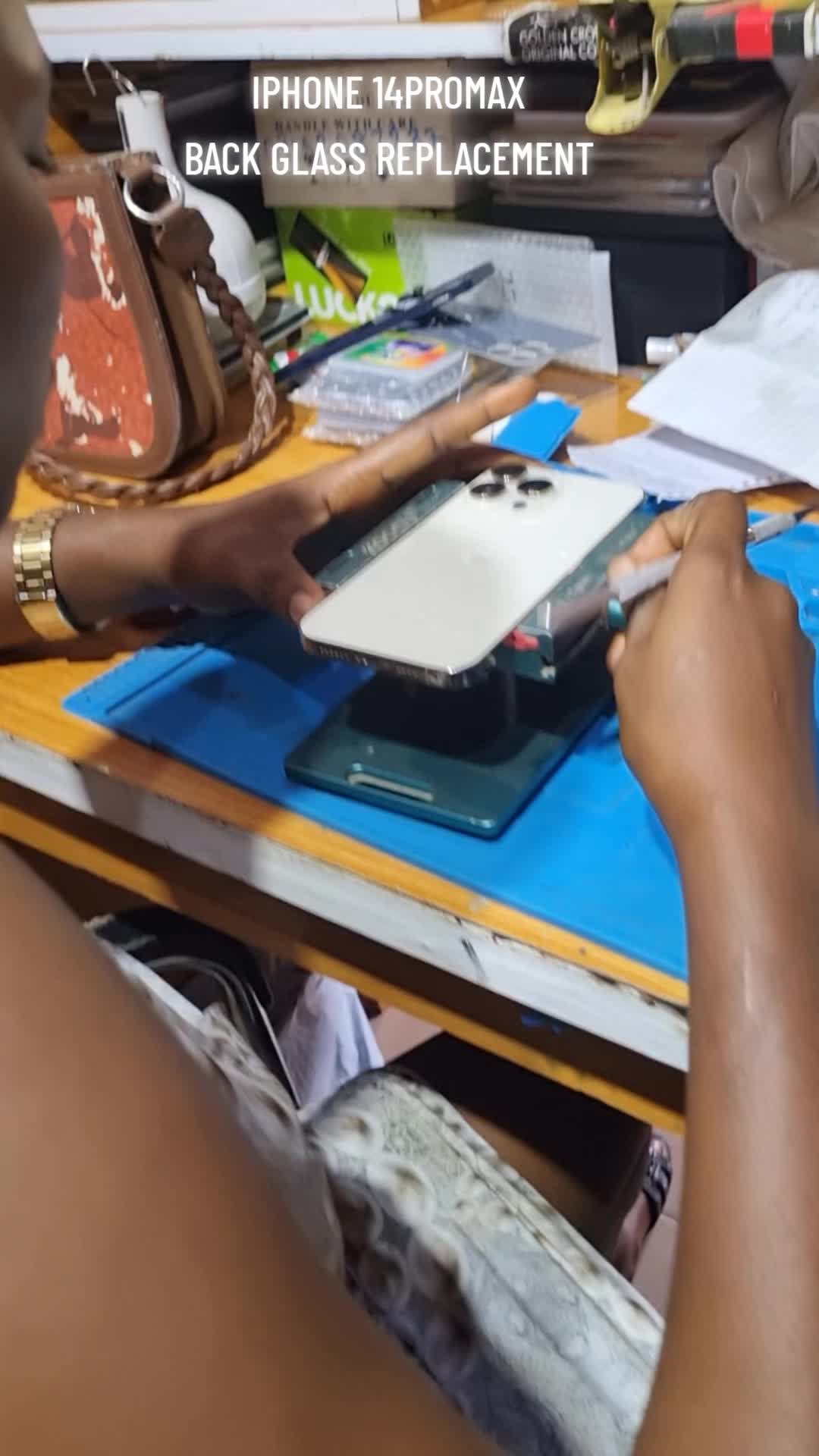 @AWKA PHONE REPAIR LADY📲🪛