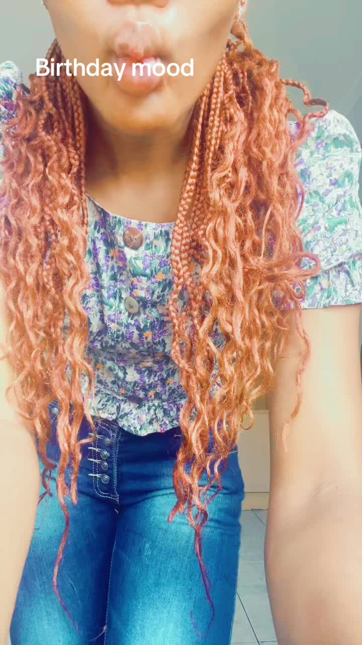 @LadyRue