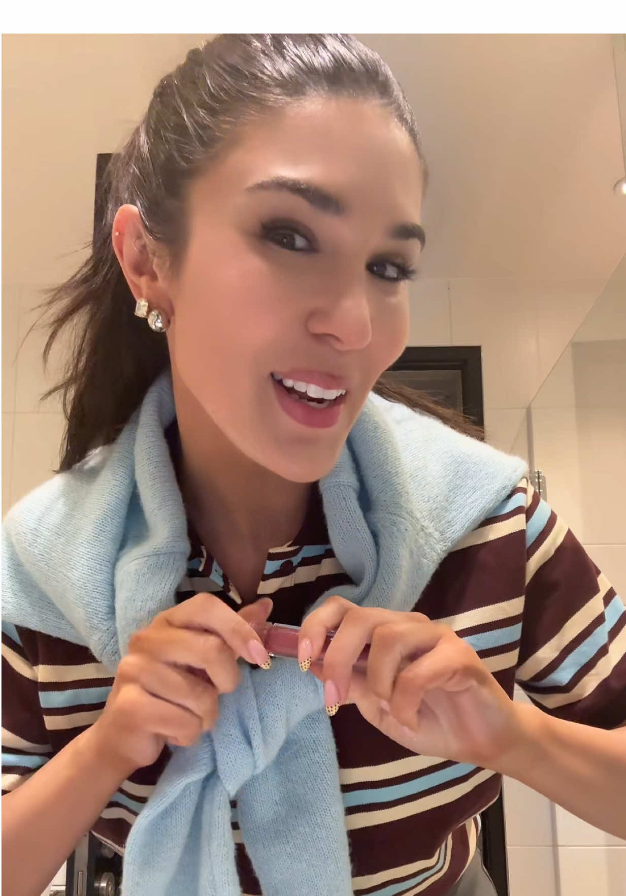 @Cathy Kelley