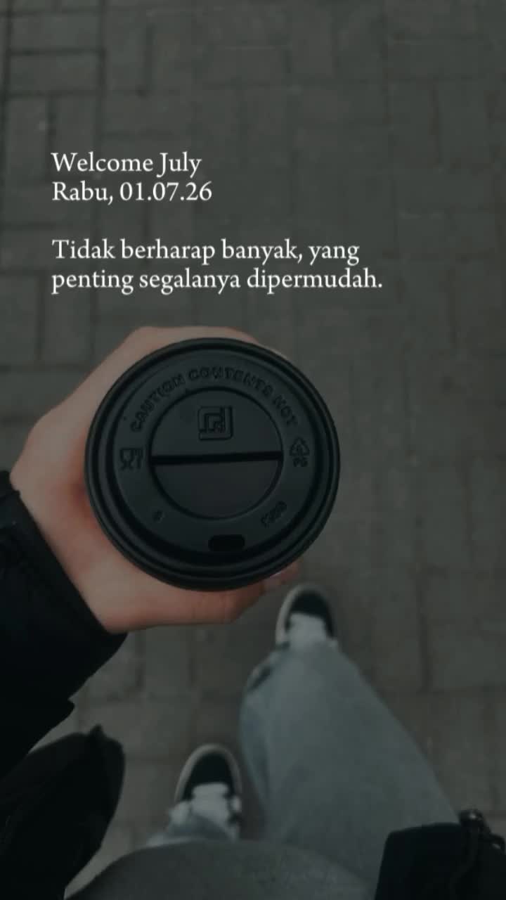 @Ratnaa 🍒