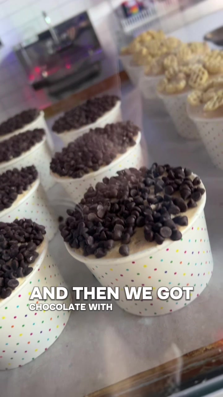 @tspbakingco = Kari Garcia