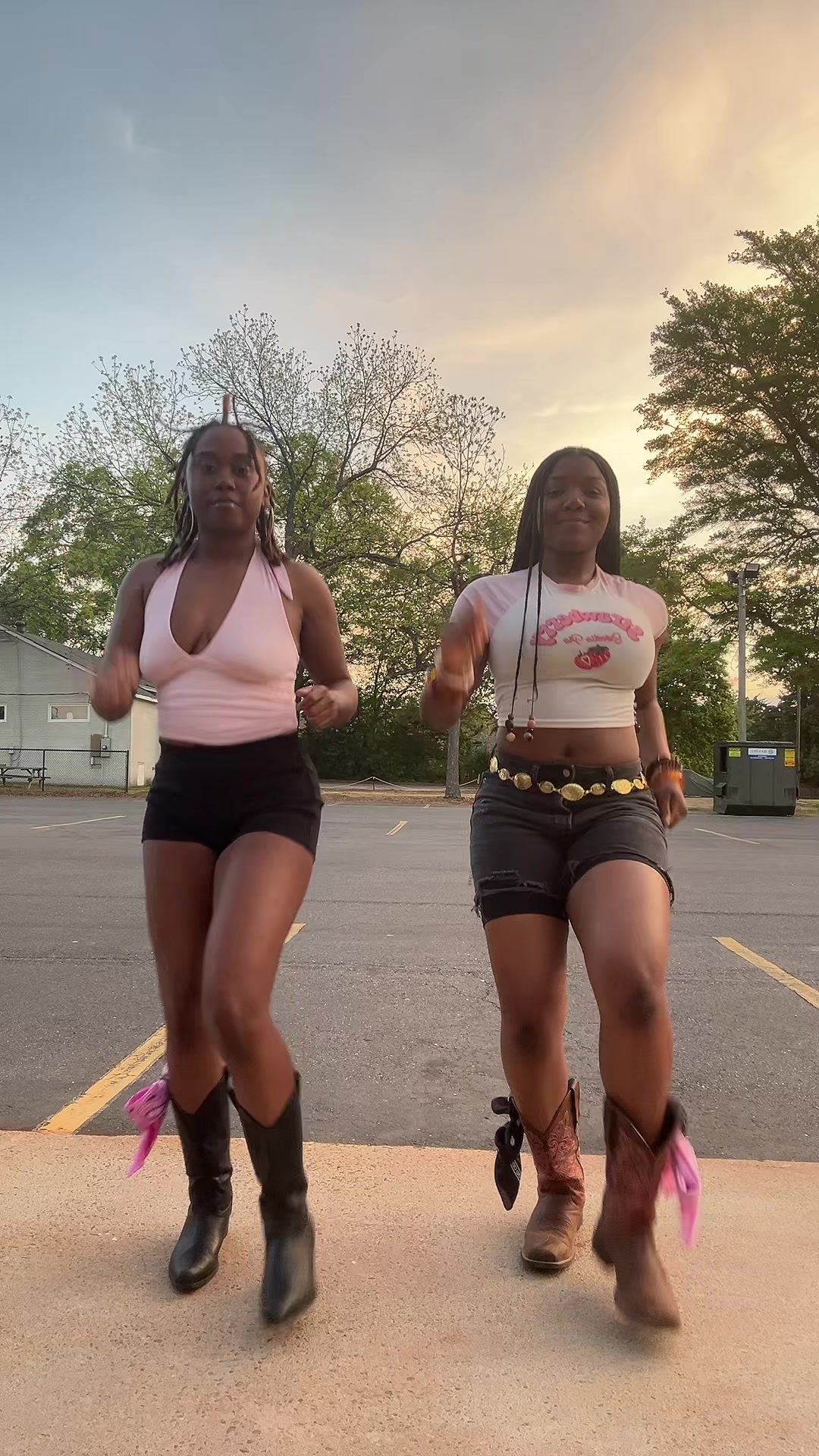 @Nefertiti💕
