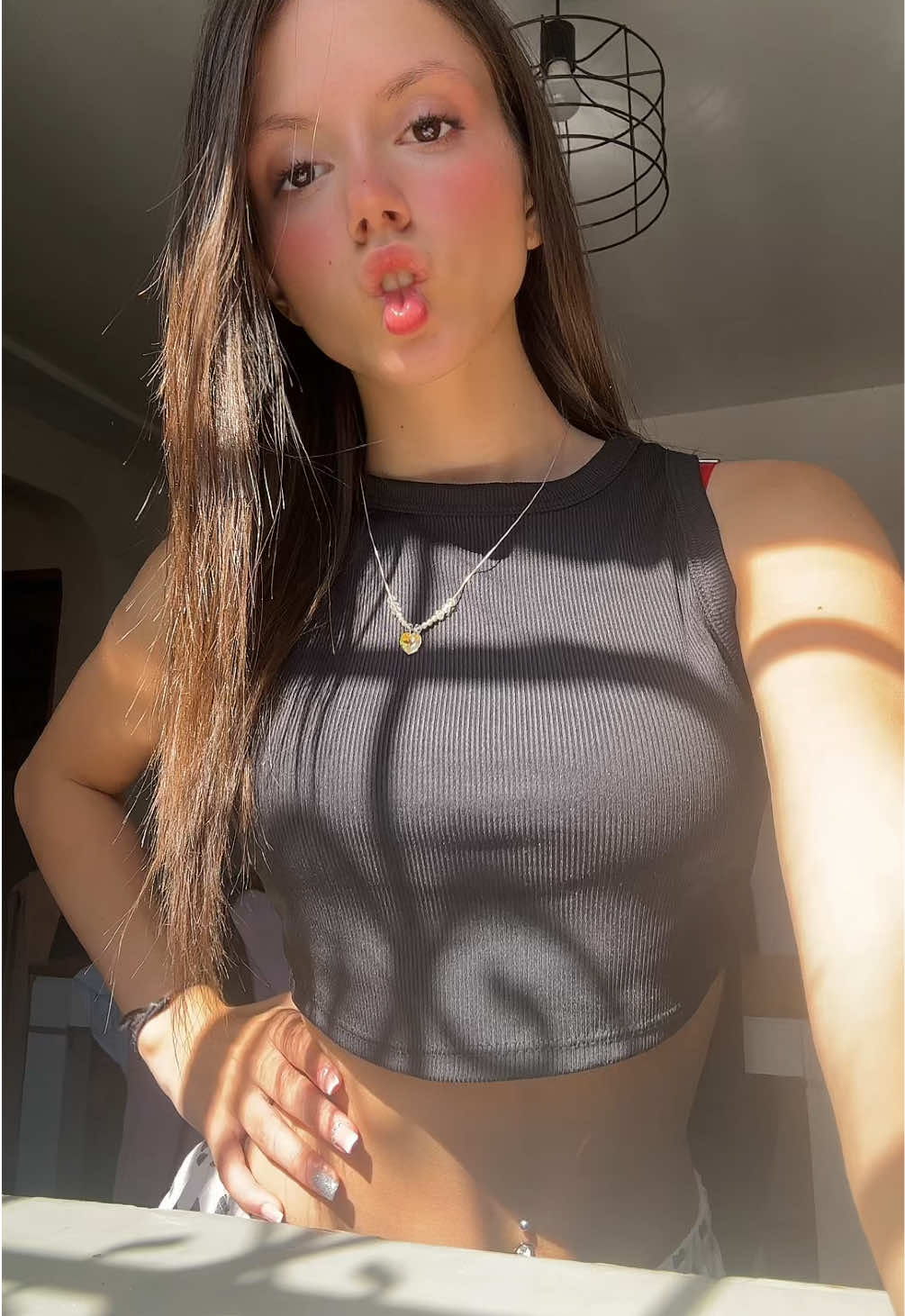 @𝓶𝓸𝓻𝓮