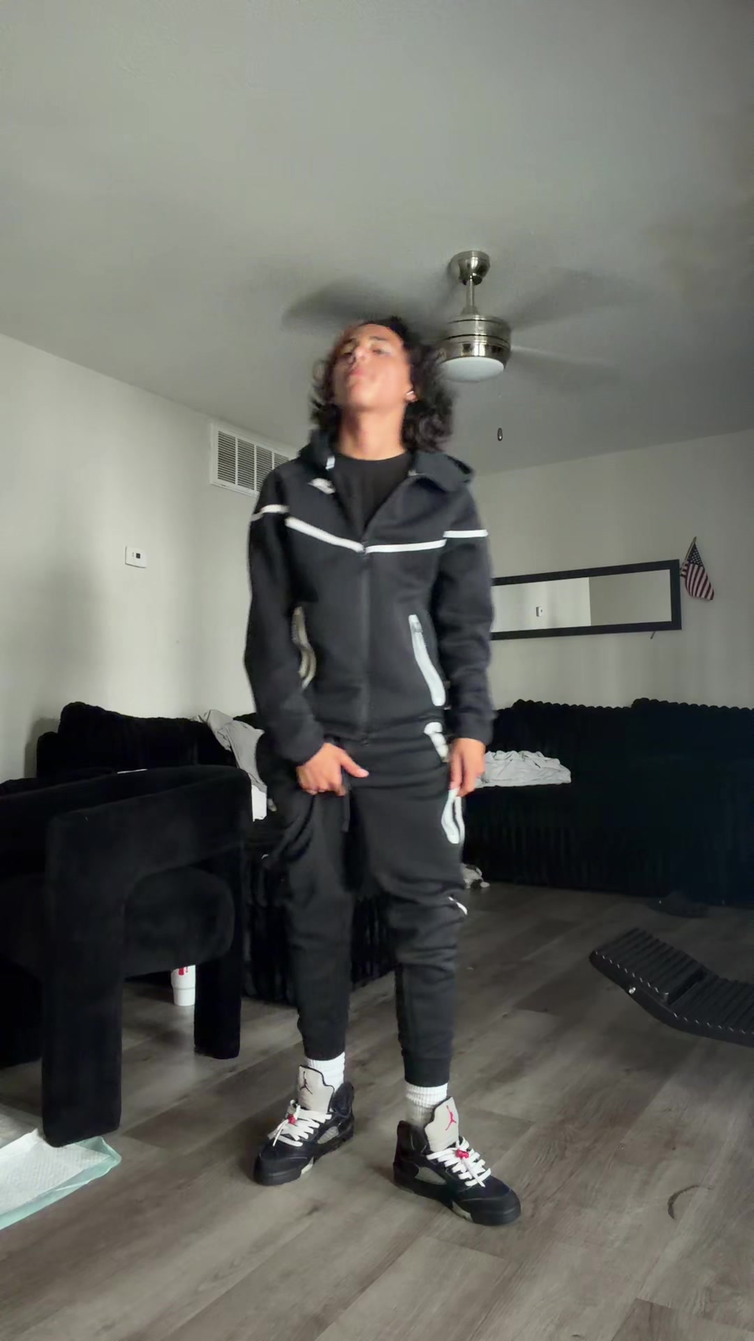 @Zurdo.