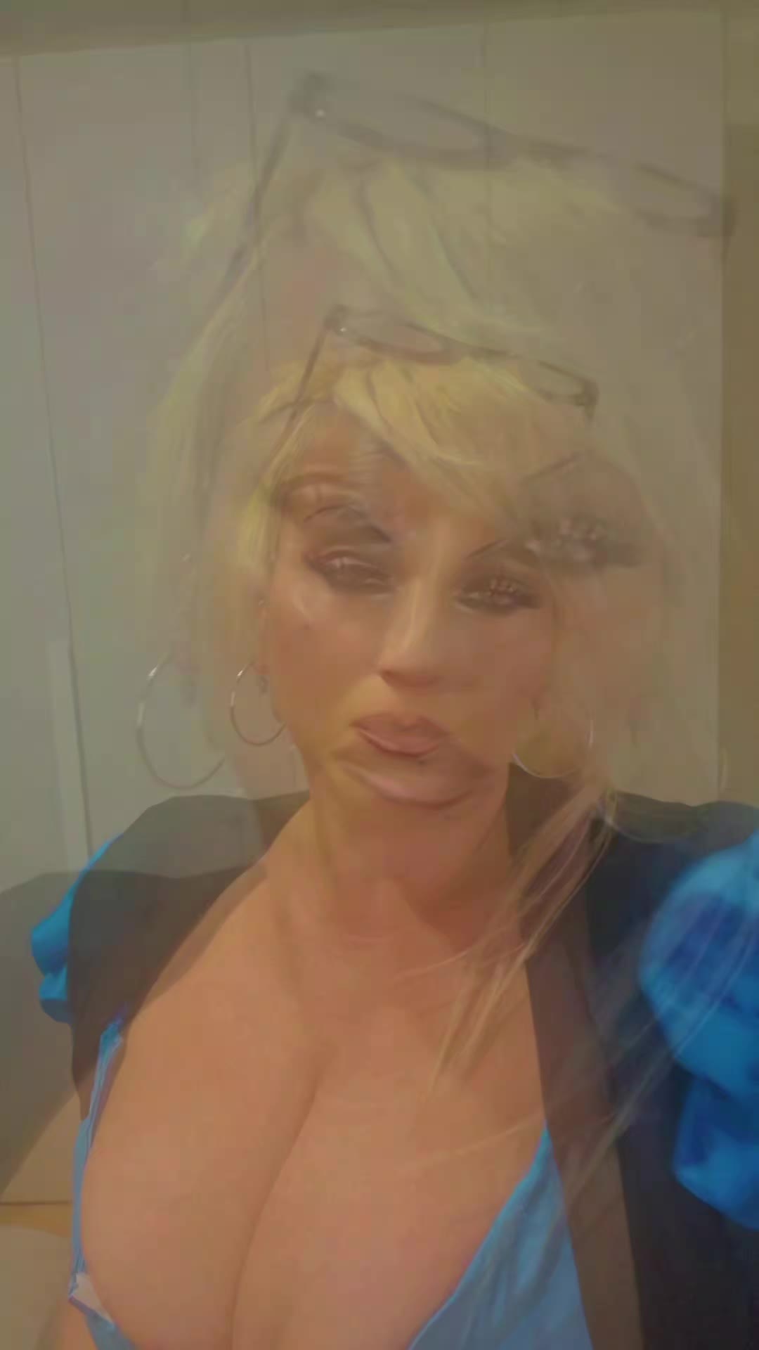 @Elvira Ferrara