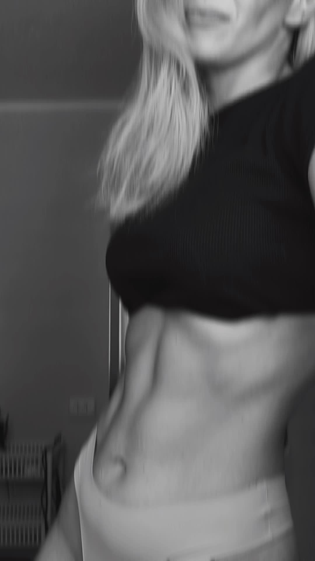 @Анютка