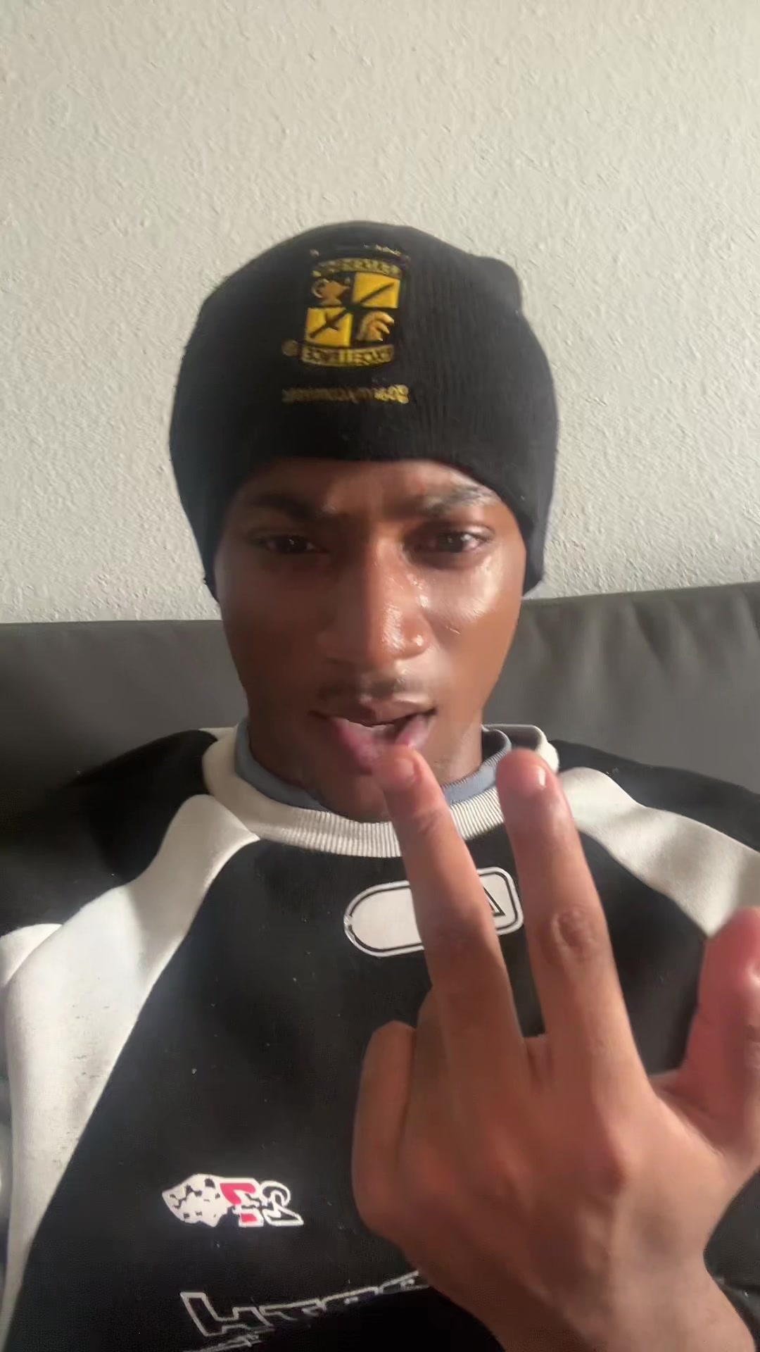 @notryguytheshyguy
