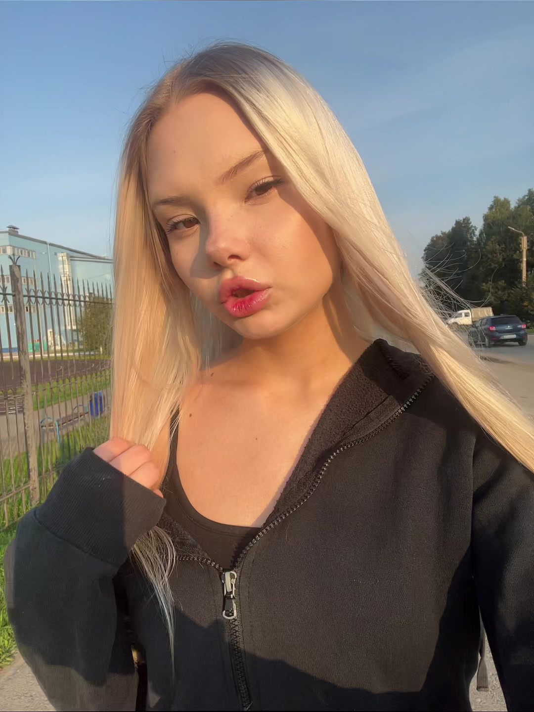 @weokiss
