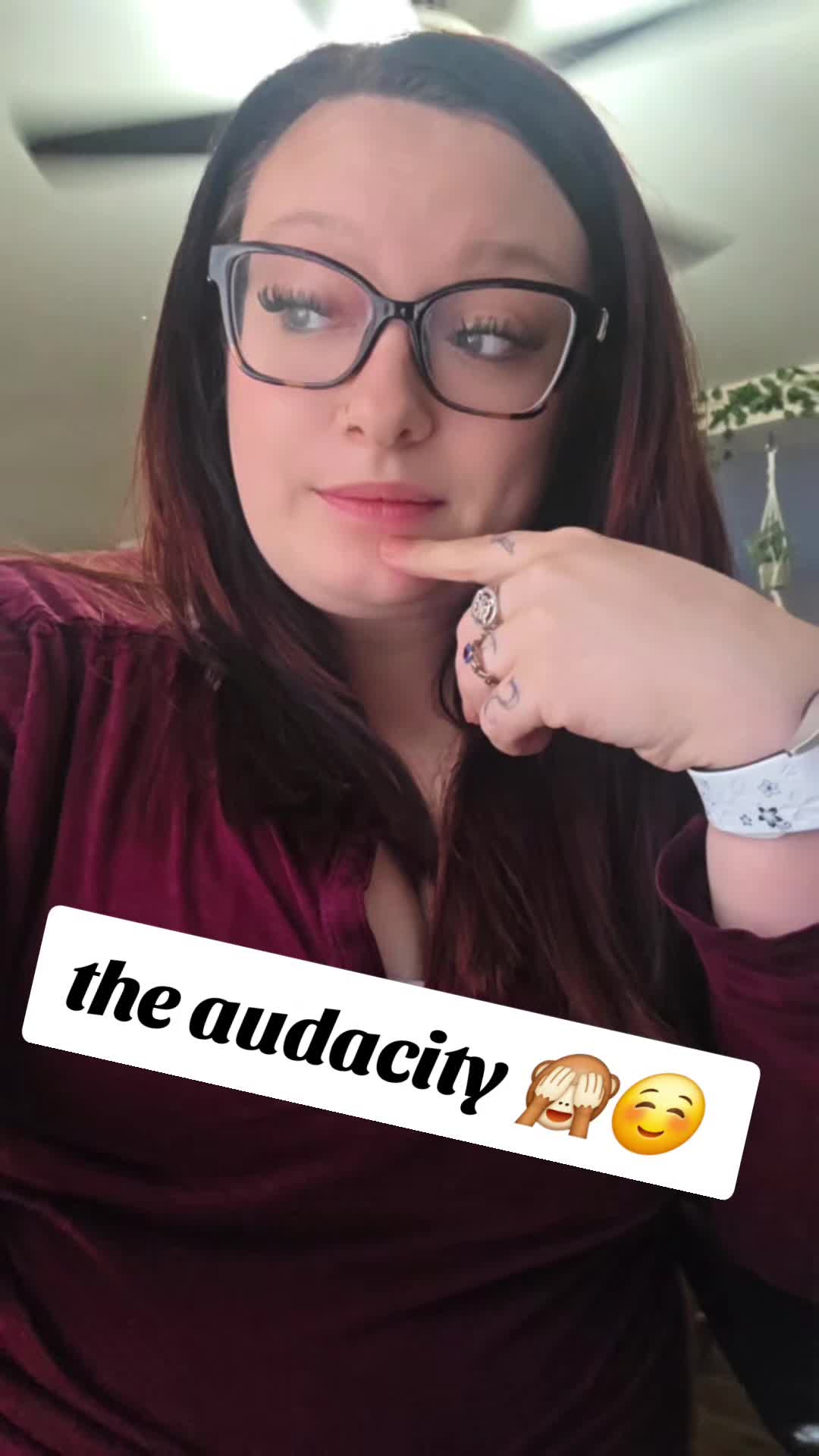 @HisQueen👑