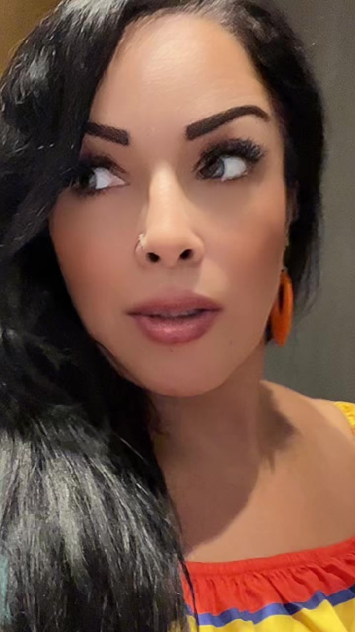 @Henda femme forte