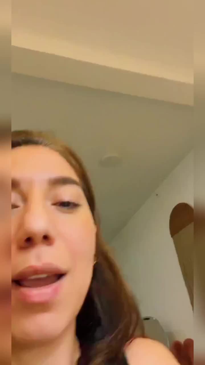 @Holasoyjanet