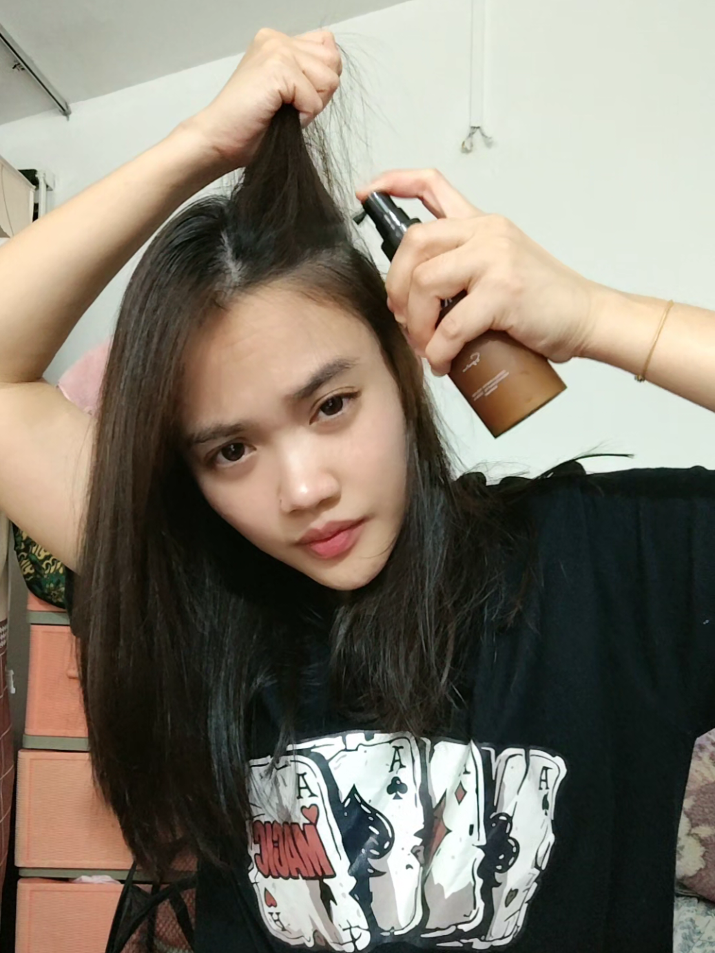 @Aivyy