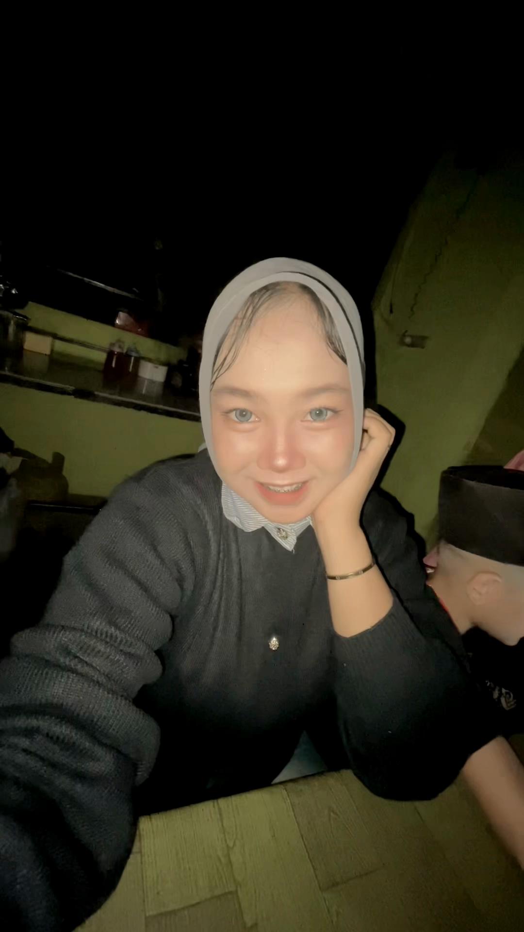 @Moyyy🤏🏻