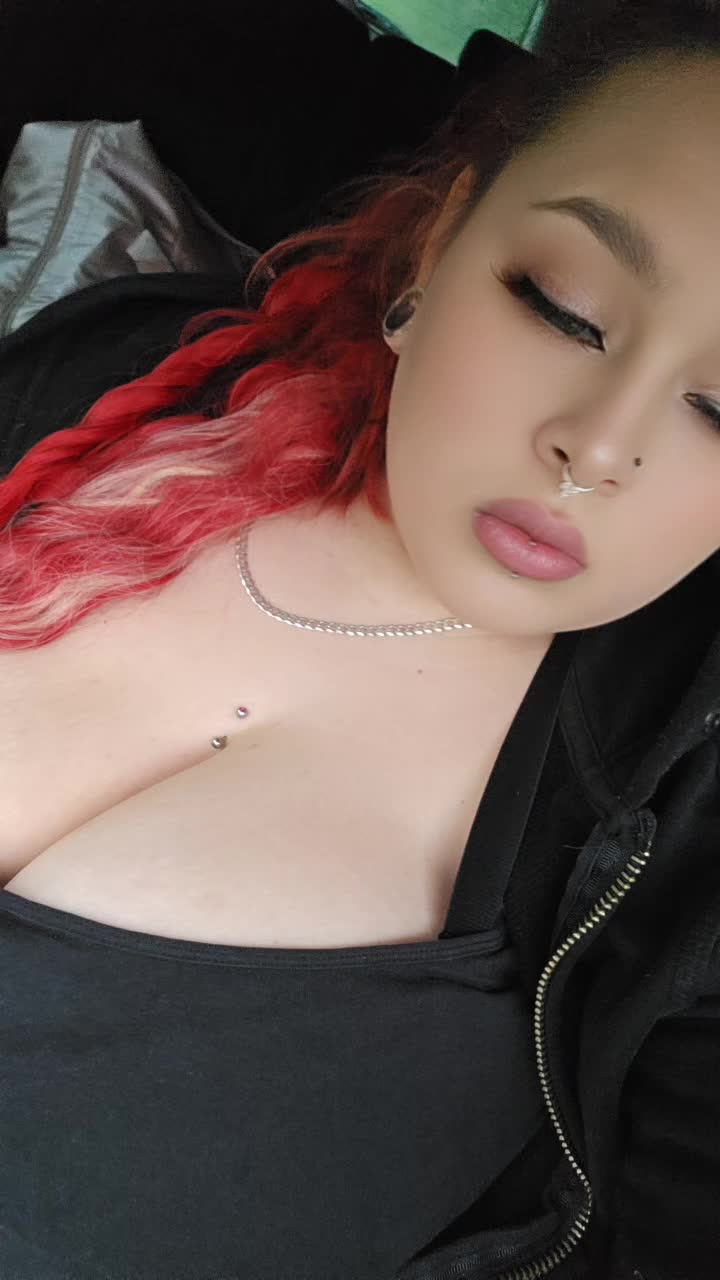 @Berlinergirl๐