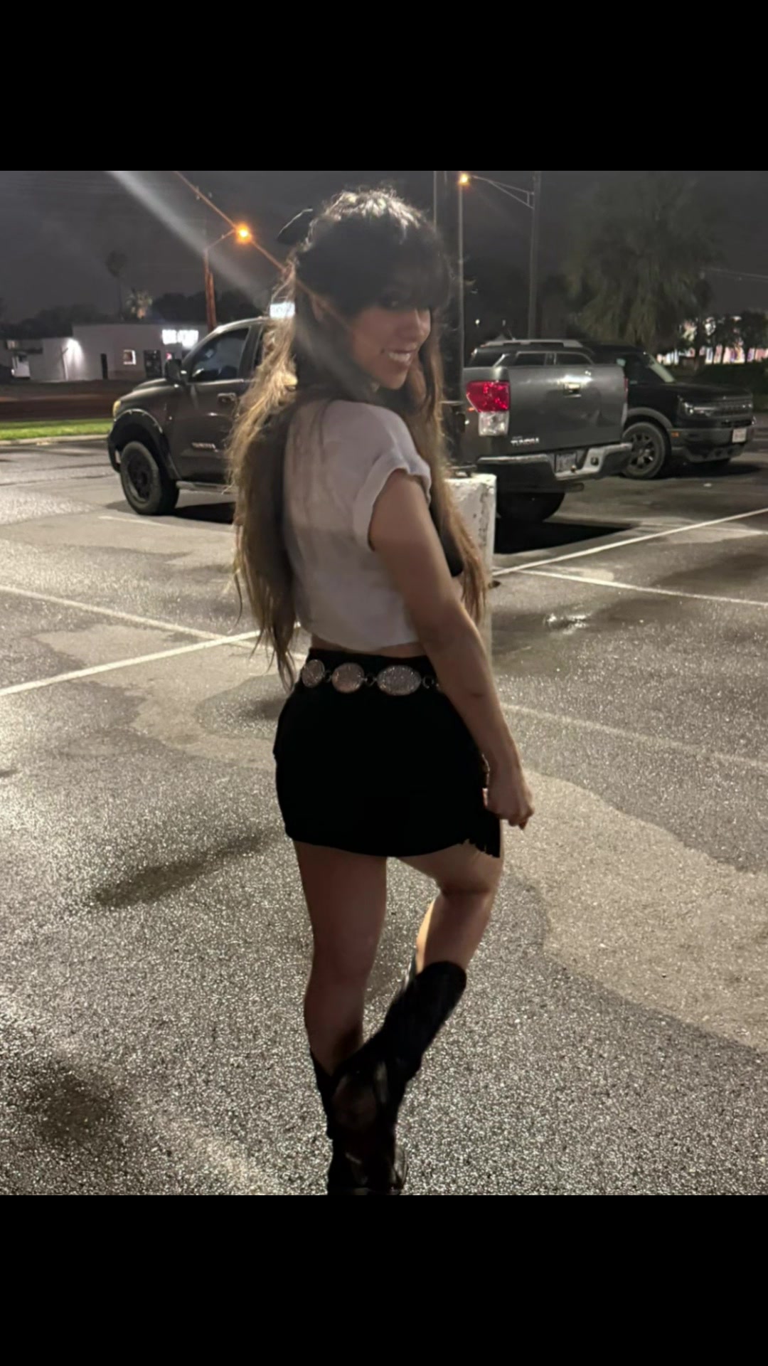 @Lala