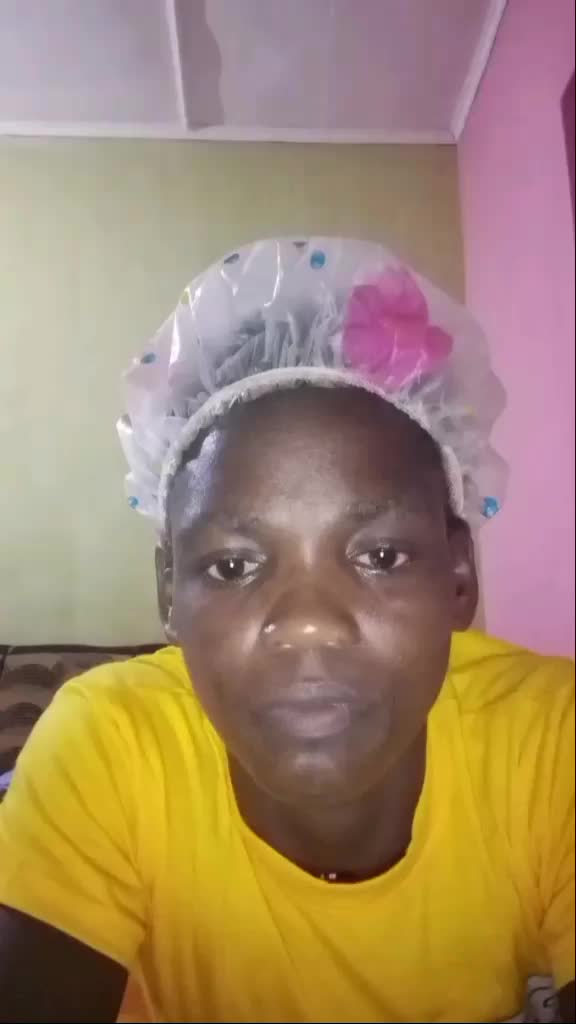 @AnnahRiziki