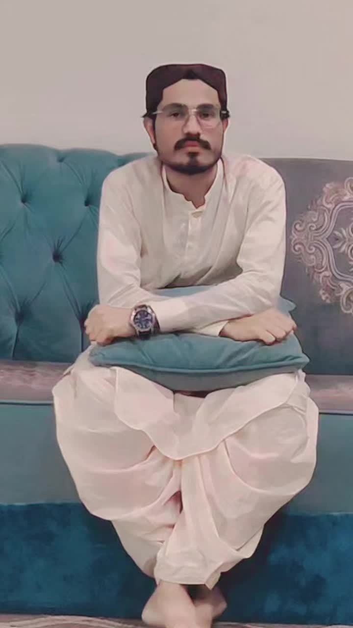 @Ladlah بلوچ💕