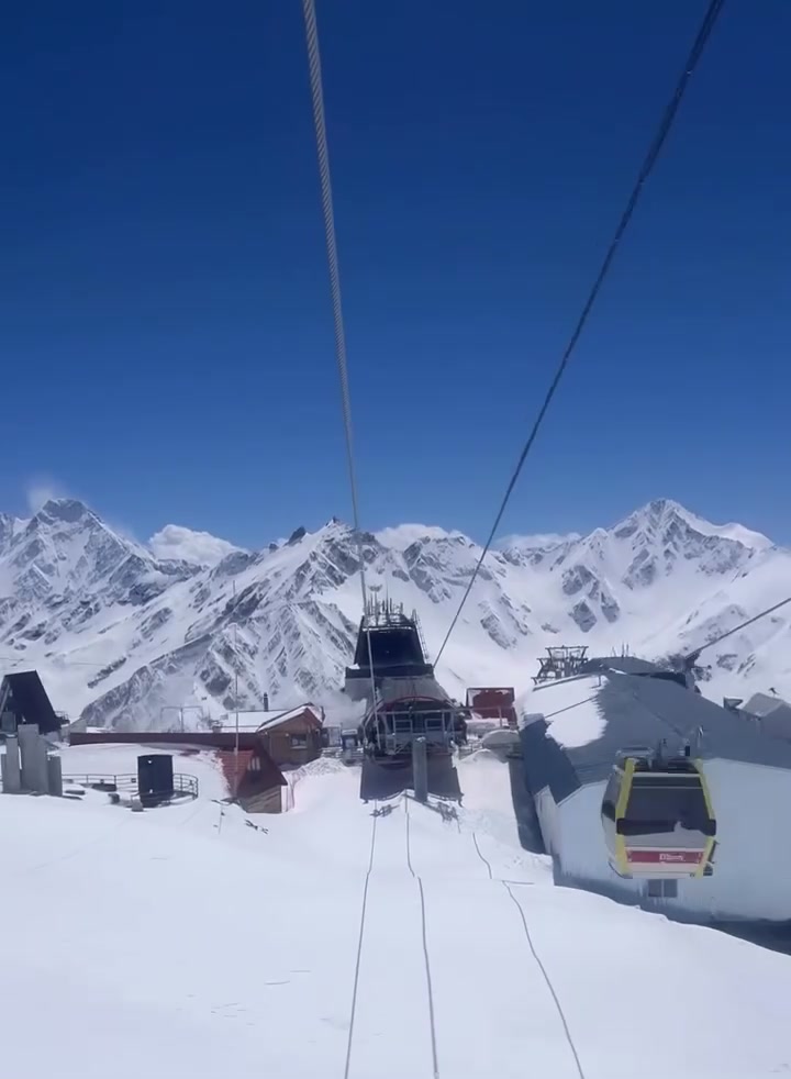 @Александра