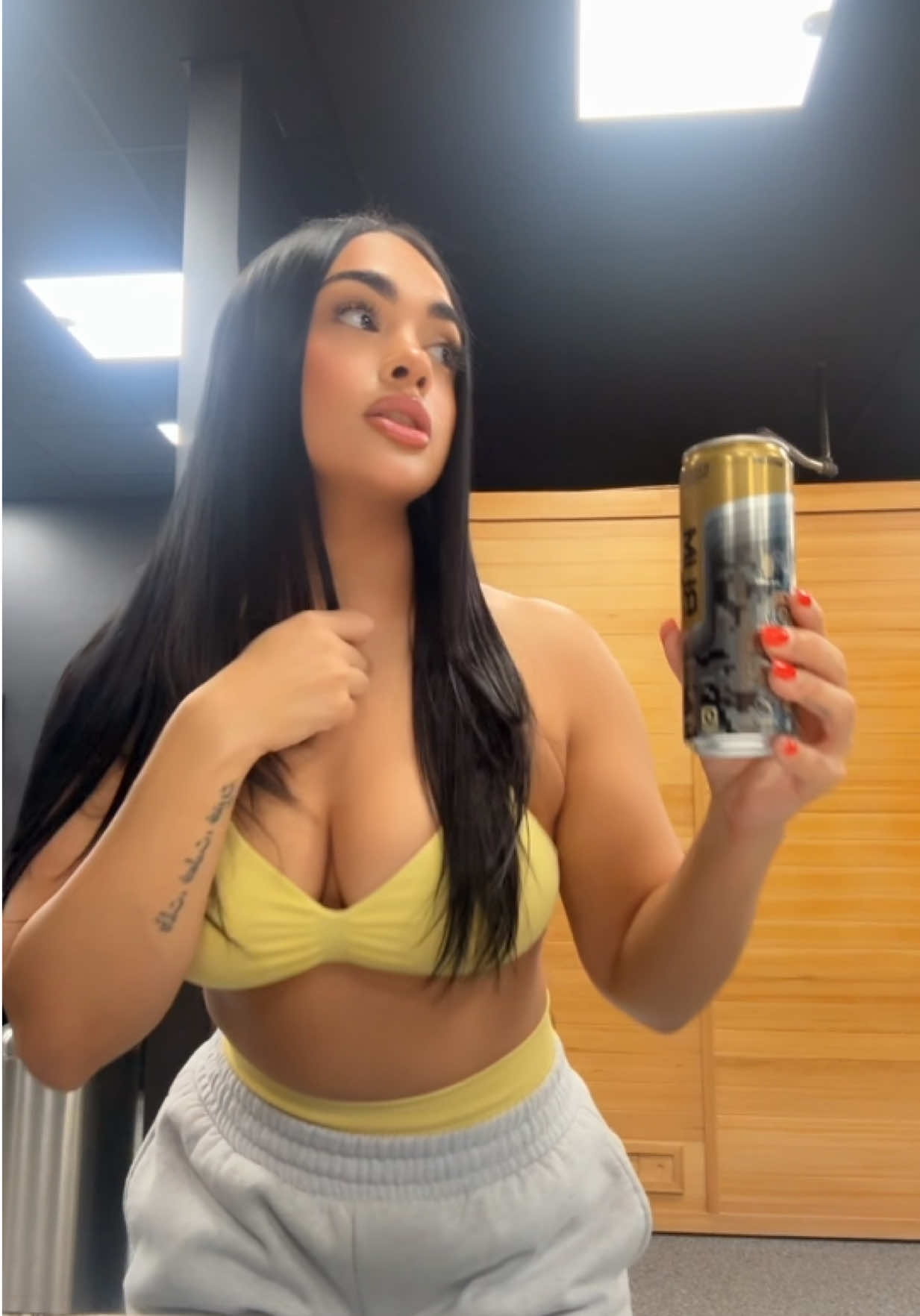 @Quiana || IG:quianarodriguez_
