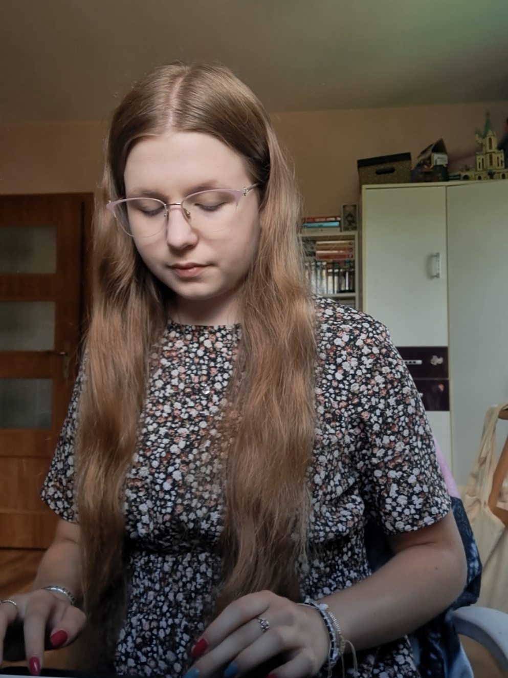 @Lena⸆⸉ | booktok 🎀
