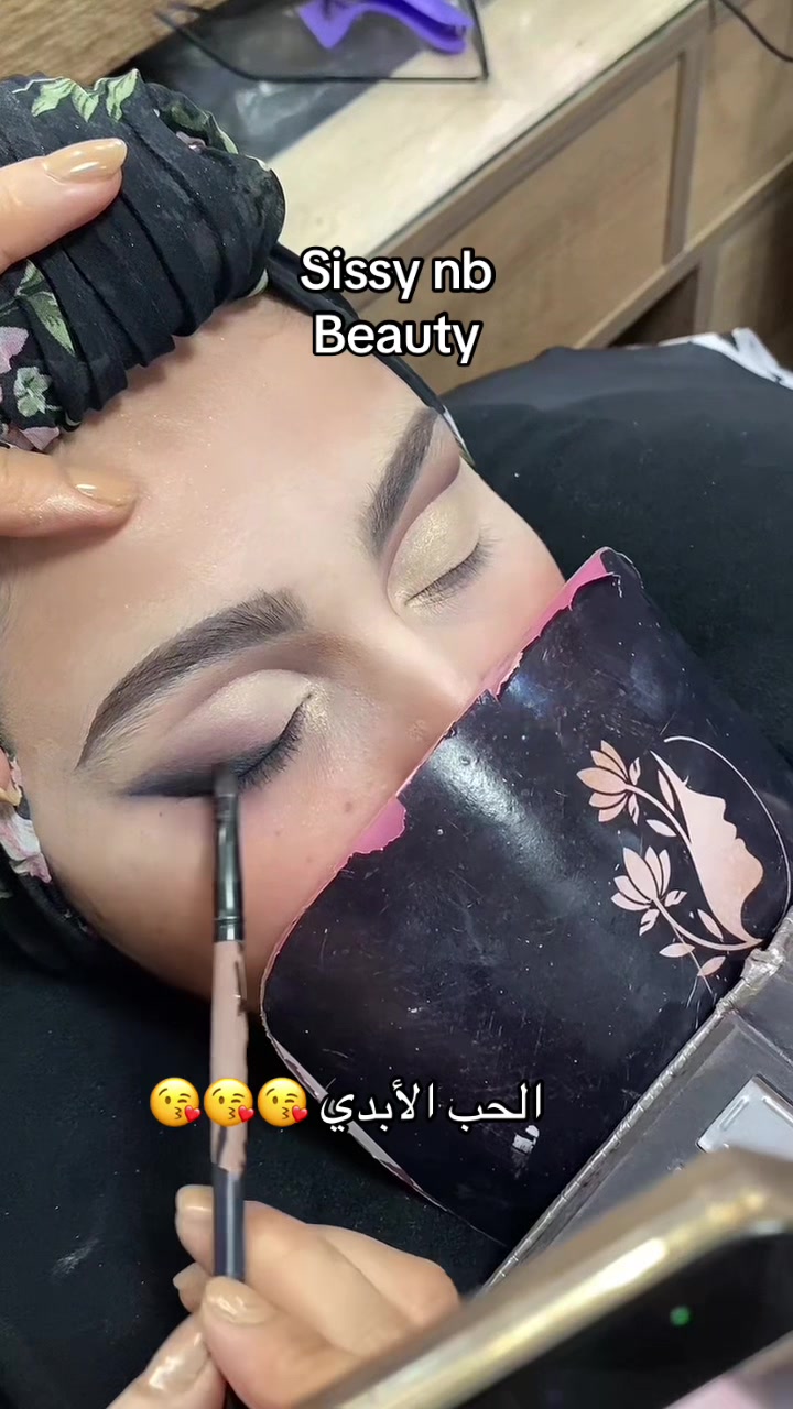 @Sissy_nb _coiffeuse