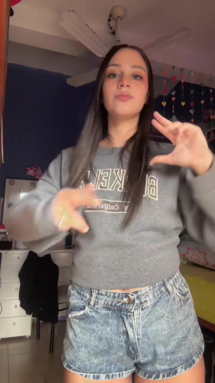 @ludmila💋