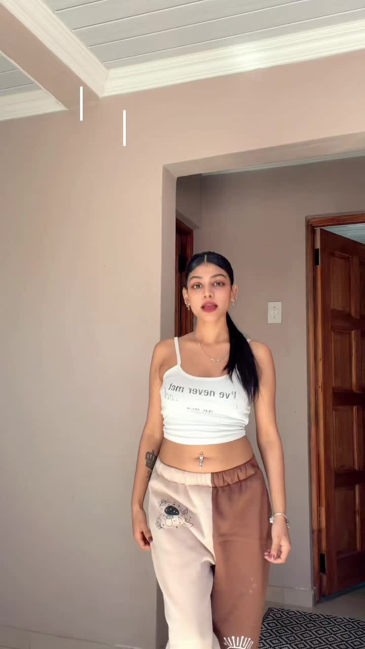 @the_official_haniya