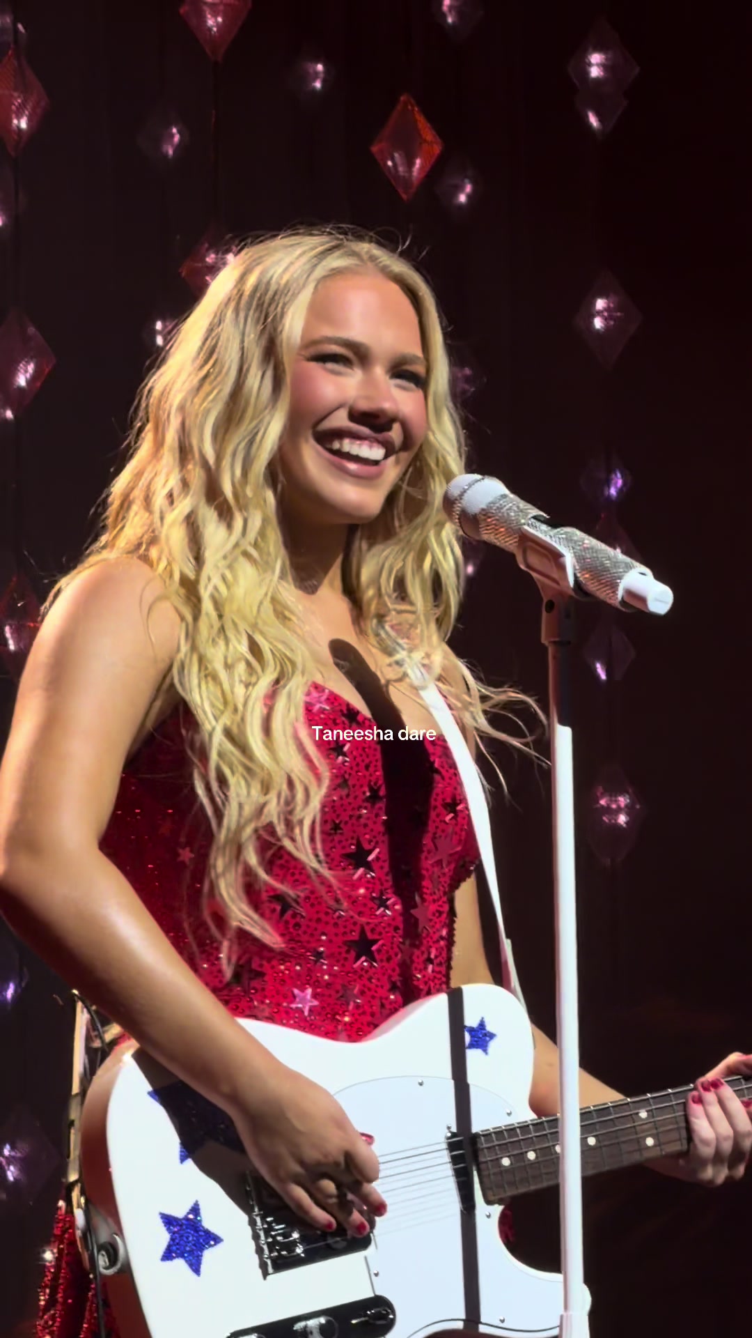 @Taneesha 𝜗𝜚