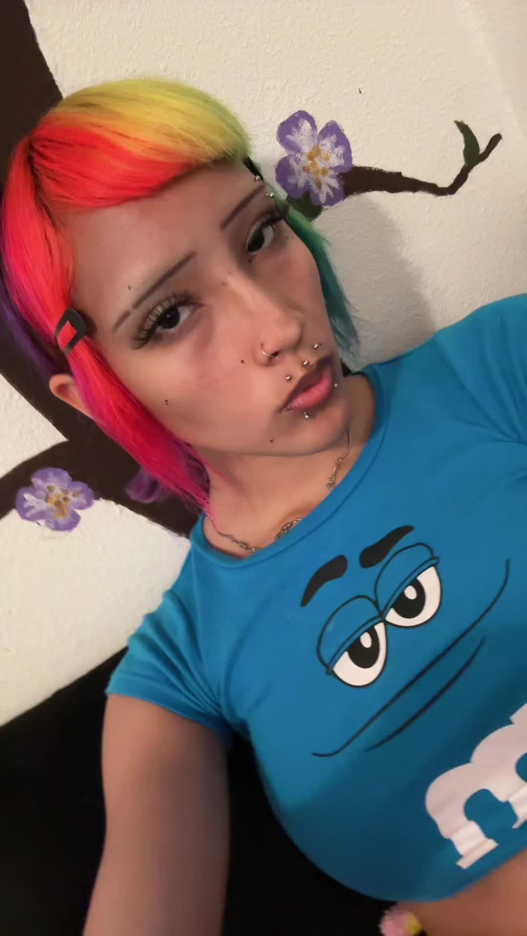 @leavemialoneho