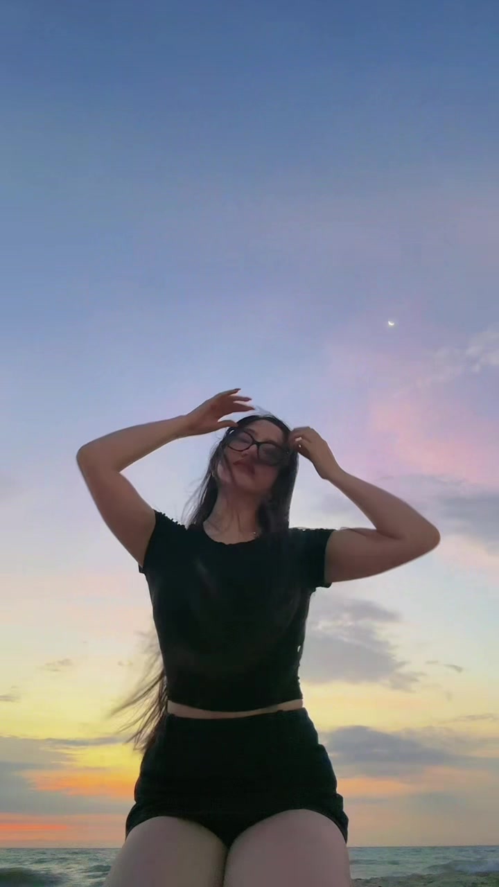 @Denisse Ghislayne🪼