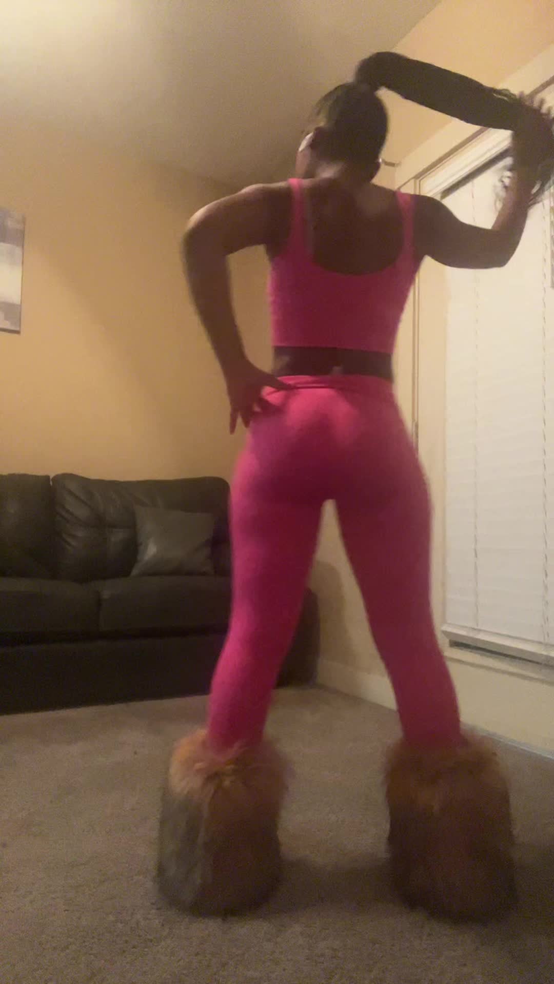 @👸🏽