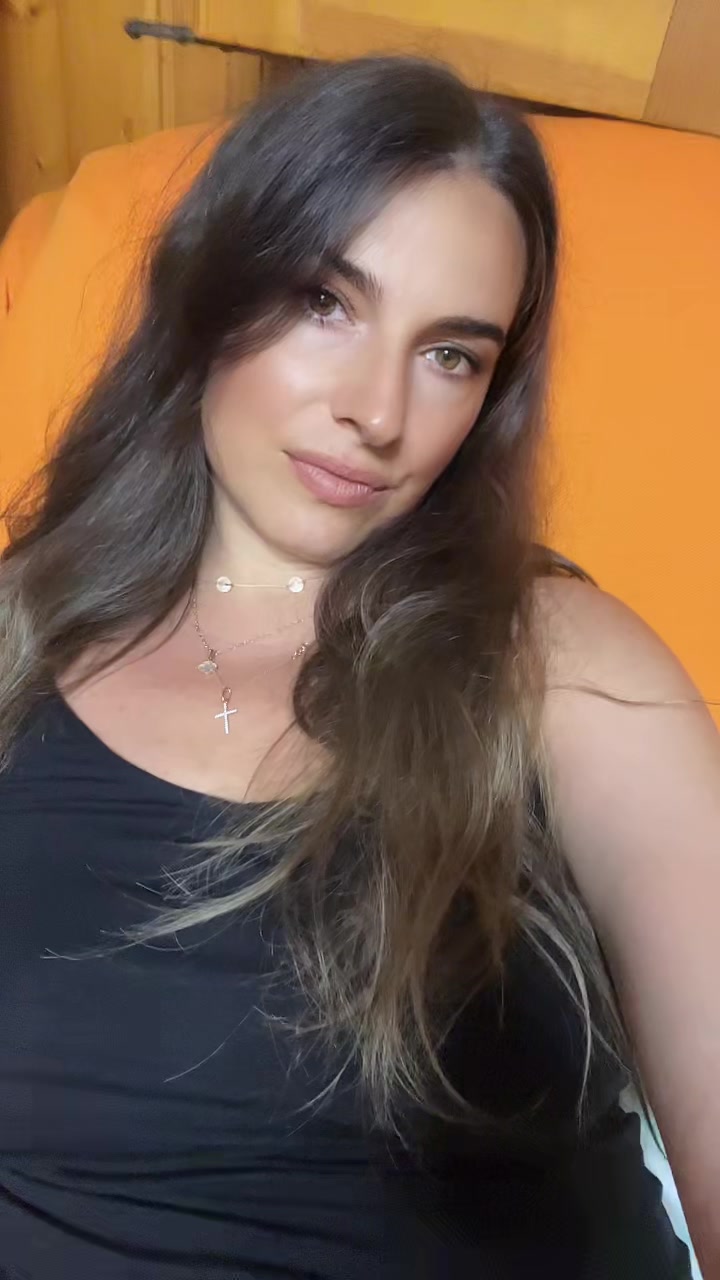 @Liubitzza98