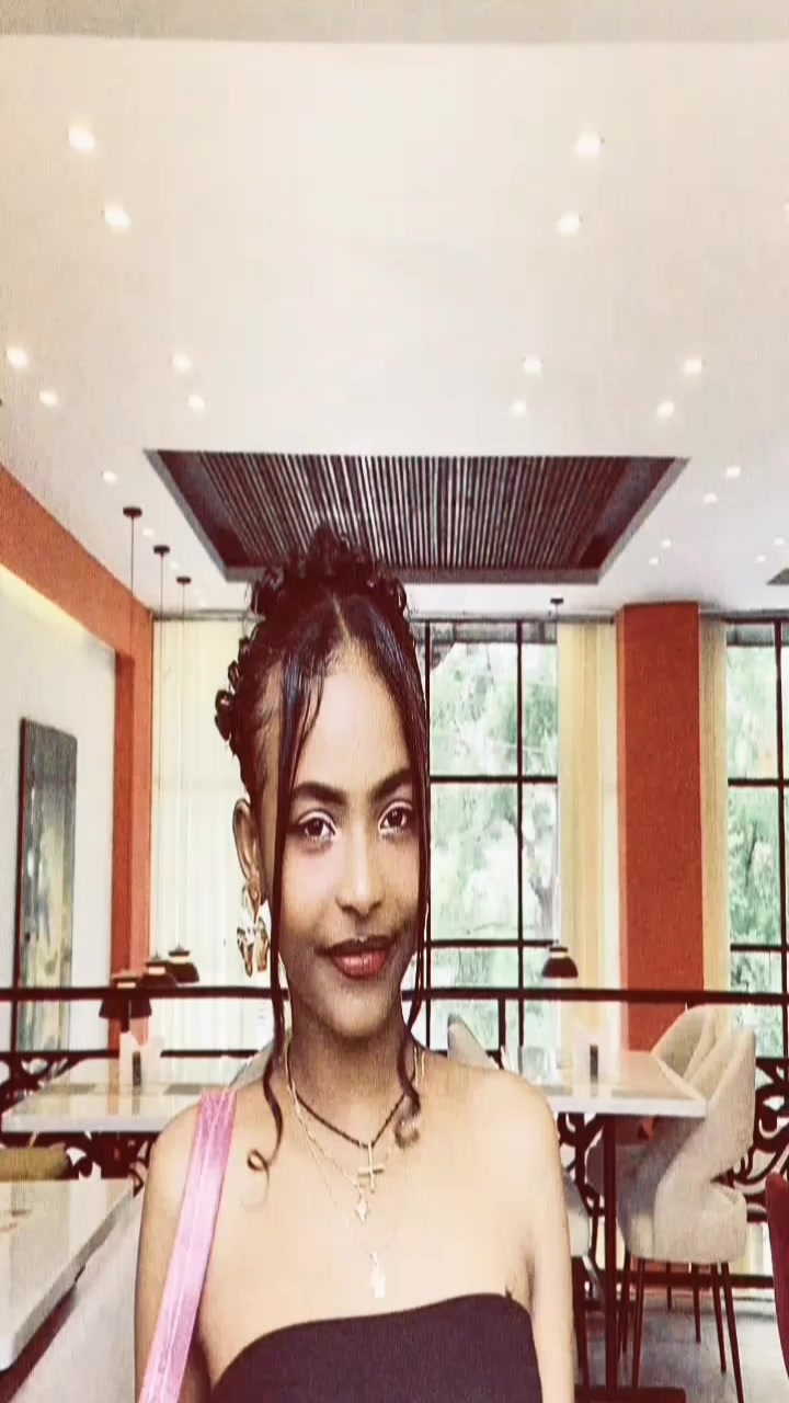 @𝓢𝓪𝓻𝓲𝓷𝓪🌺